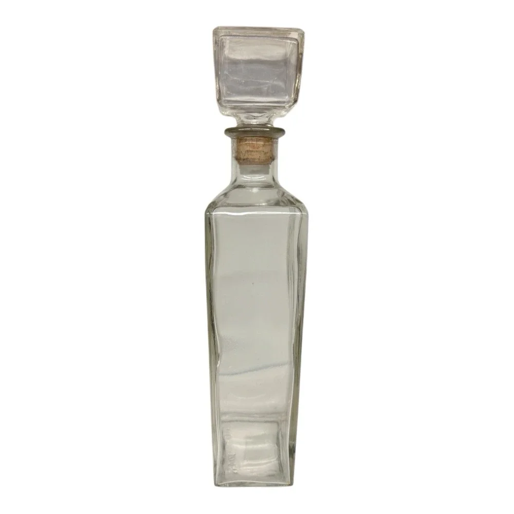 Spearpoint Ribbed Decanter Pressed Glass With Glass And Cork Stopper‎ c1960s